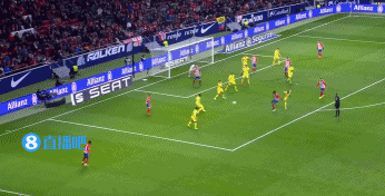 字母哥仅打3分钟伤退！雄鹿多点开花完成18分逆转捍卫主场