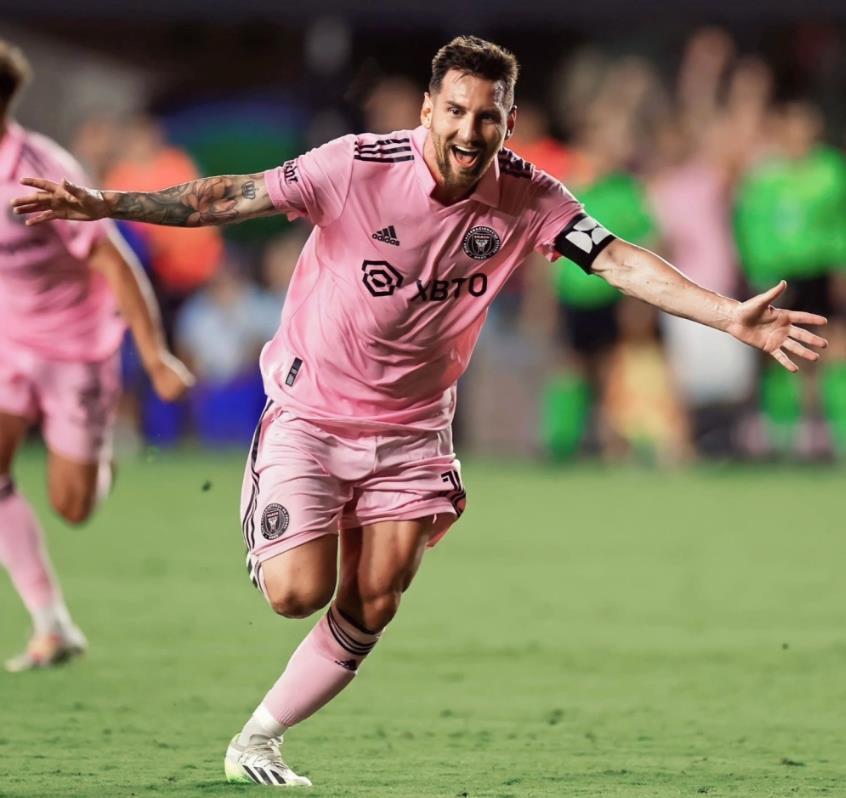 足球中超球队加练体能，主帅：必须跑起来